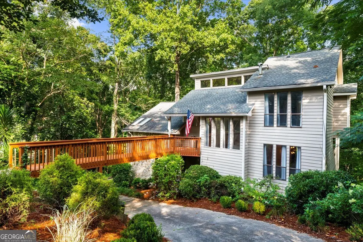 634 Green Valley Drive Se, Smyrna, GA 30082 - Image #1