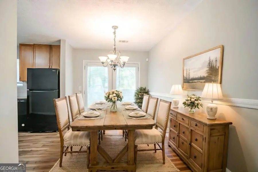 914 Hemingway Road, Stone Mountain, GA 30088 - Image #2