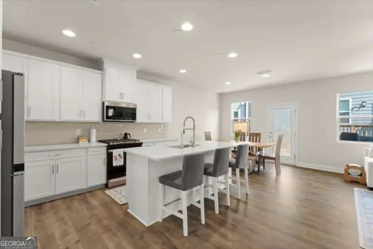 350 Hayden Circle, Woodstock, GA 30189 - Image #3