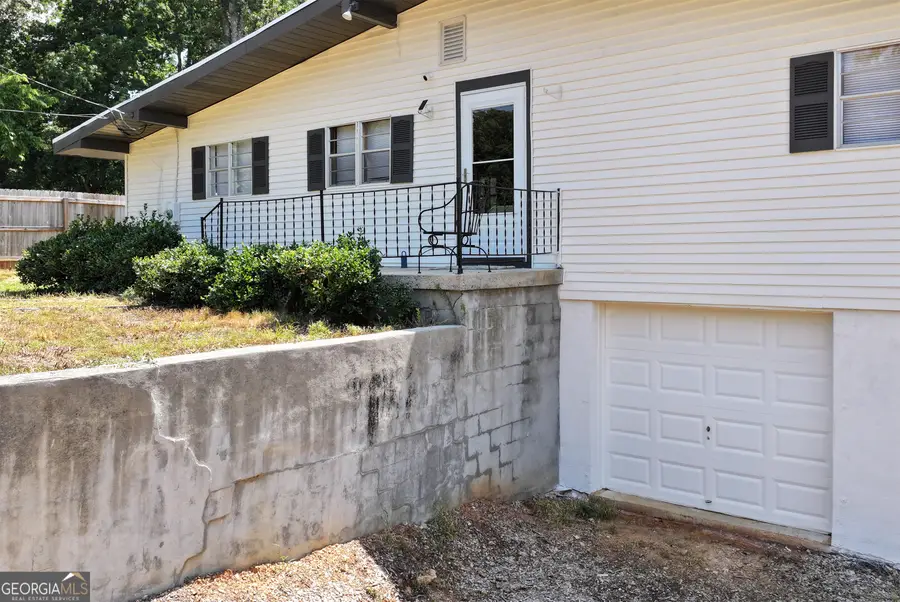 5981 Warpath Road, Flowery Branch, GA 30542 - Image #3