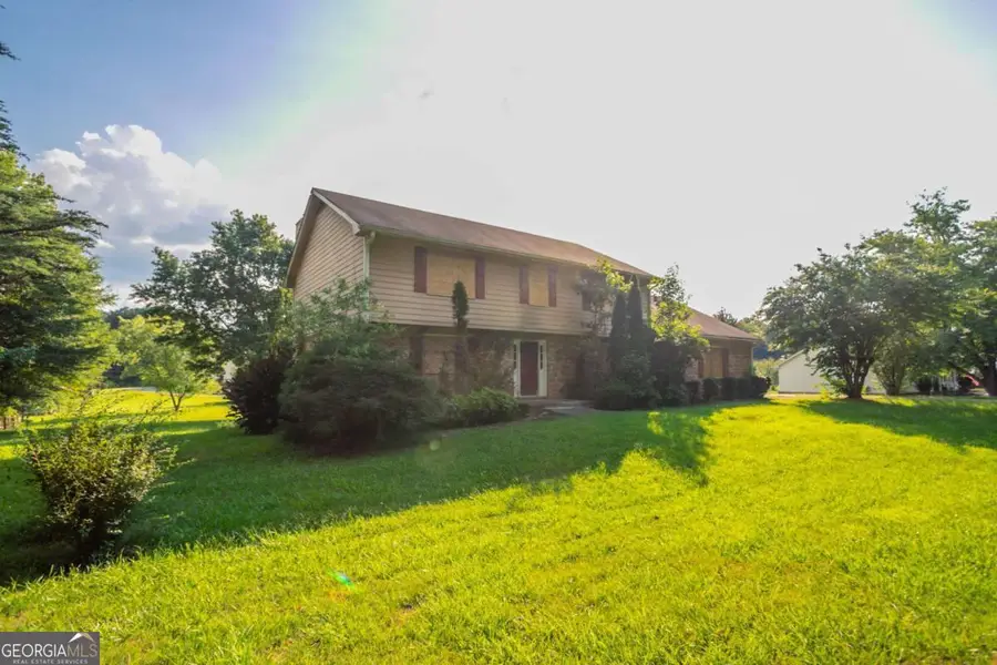 405 Fairfield Circle, Fayetteville, GA 30214 - Image #2