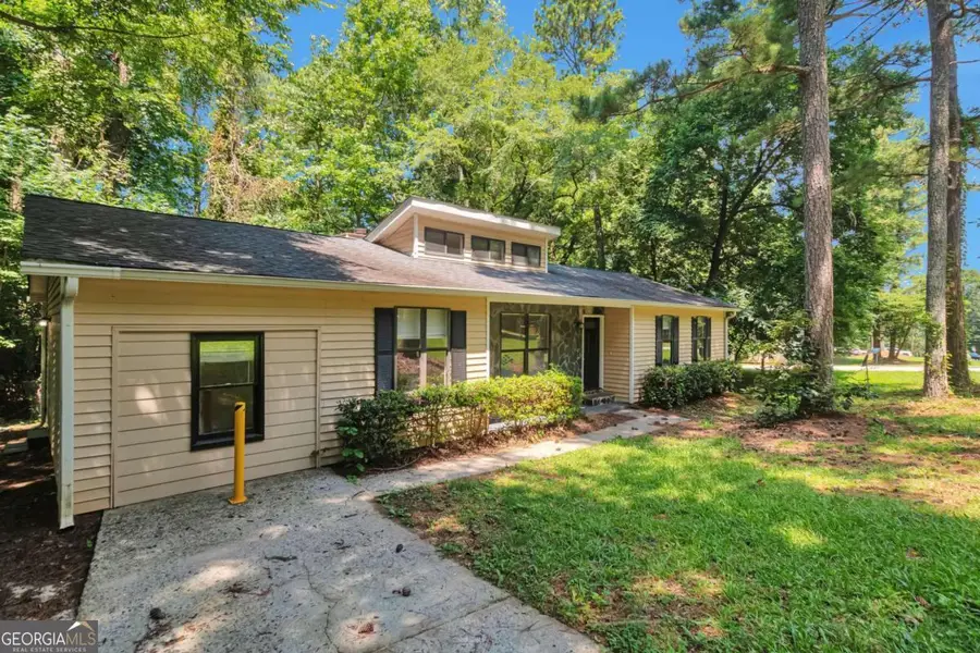 4055 Chimney Ridge Way, Ellenwood, GA 30294 - Image #2