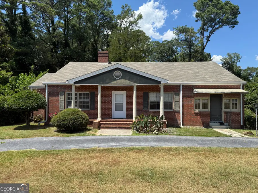 998 Highland Circle Se, Conyers, GA 30012 - Image #2