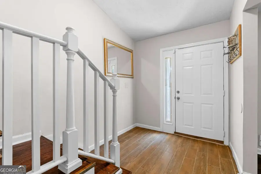 811 Corundum Court, Stone Mountain, GA 30083 - Image #2