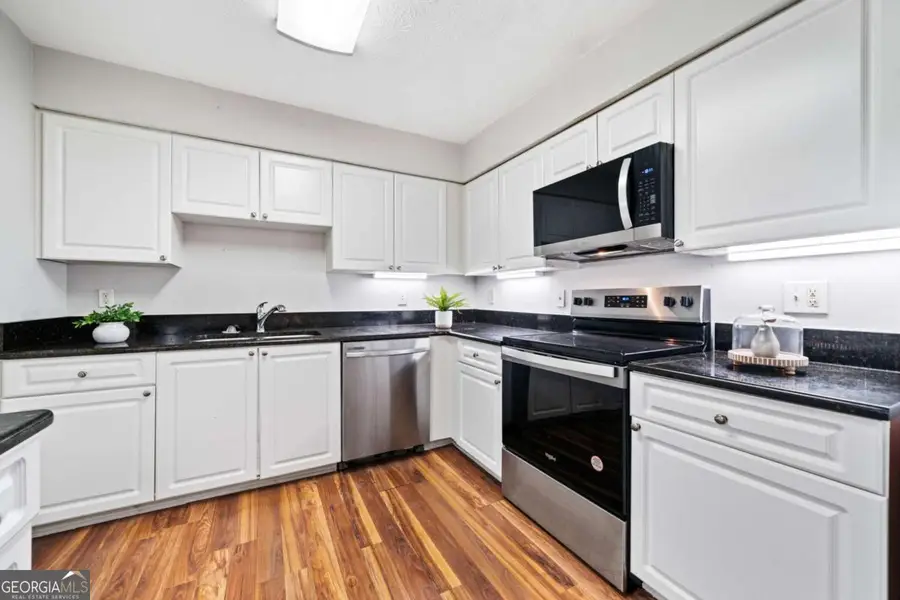 717 Beaufort Circle, Duluth, GA 30096 - Image #2