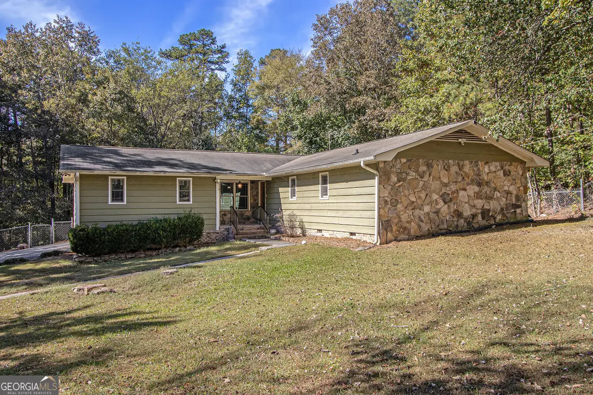 371 Lake Drive Se, Calhoun, GA 30701 - Image #1