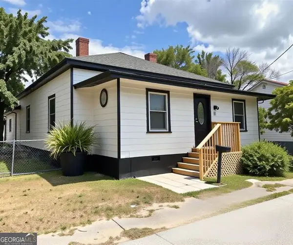 34 Ivy Street, Porterdale, GA 30014