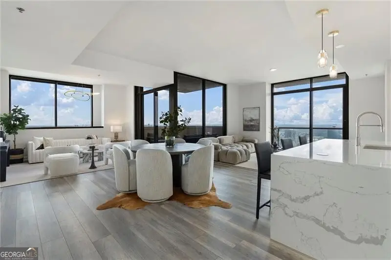 270 17th Street Nw #4102, Atlanta, GA 30363 - Image #1