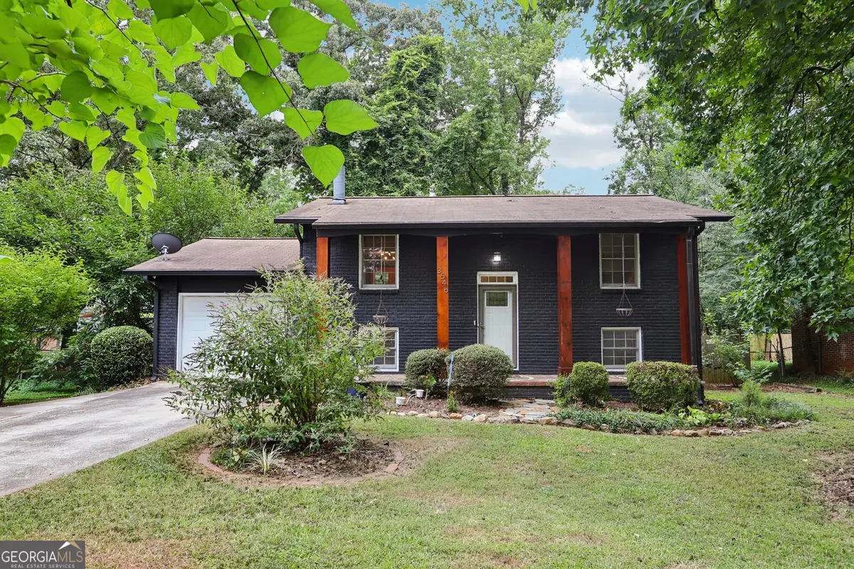 3546 Stanford Circle, Decatur, GA 30034 - Image #1