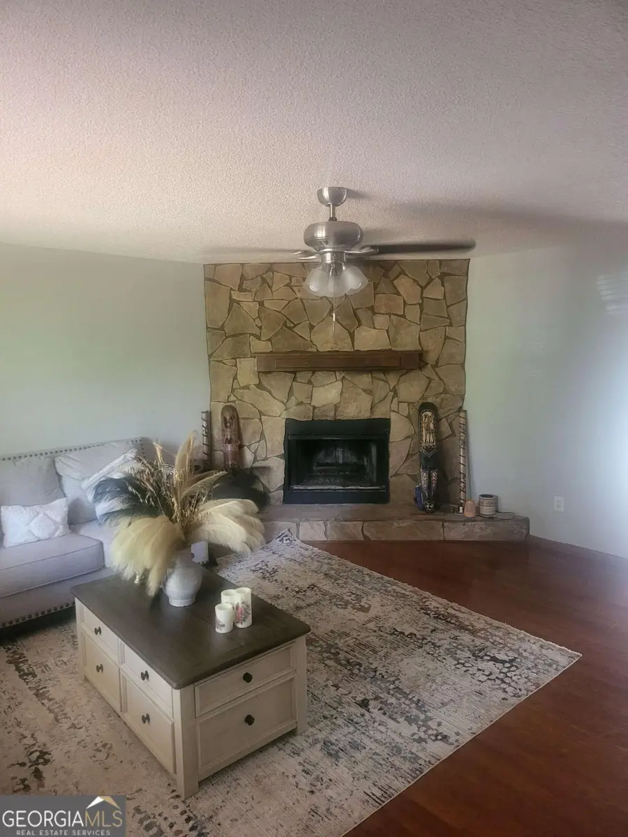 108 Hilltop Circle, Stockbridge, GA 30281 - Image #2