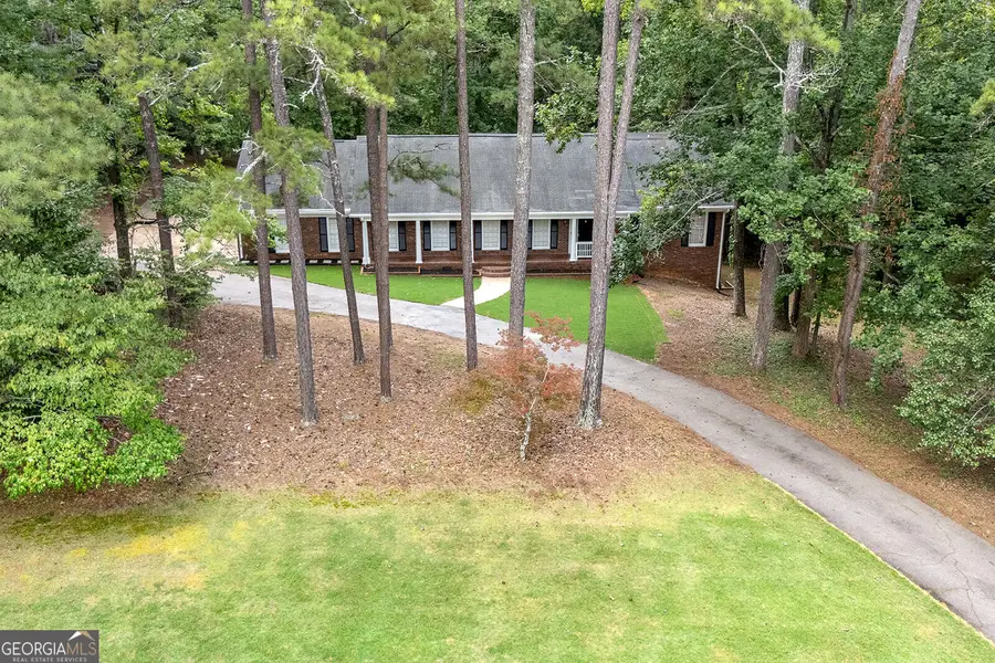 140 Old Fairburn Close Sw, South Fulton, GA 30331 - Image #3