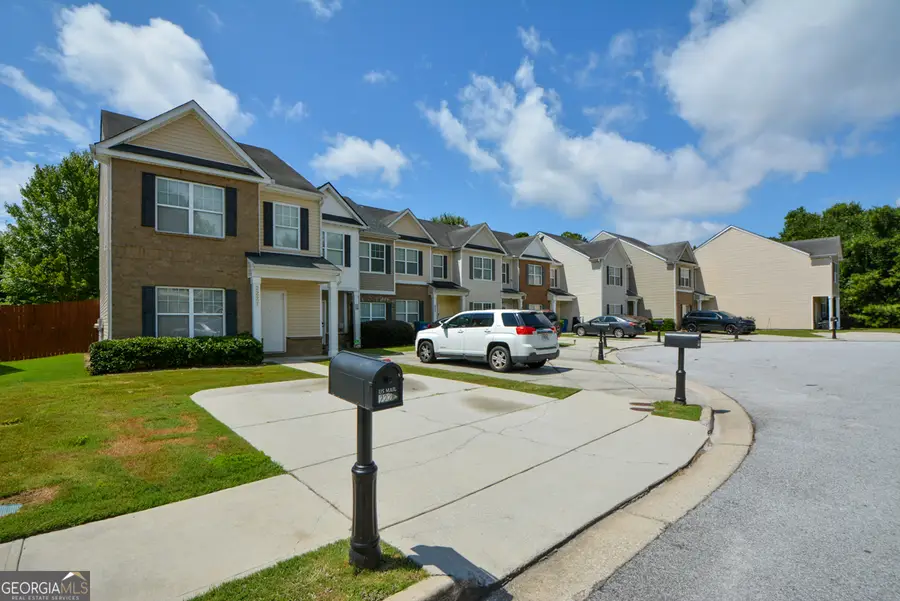 2221 Bigwood Trail, South Fulton, GA 30349 - Image #2