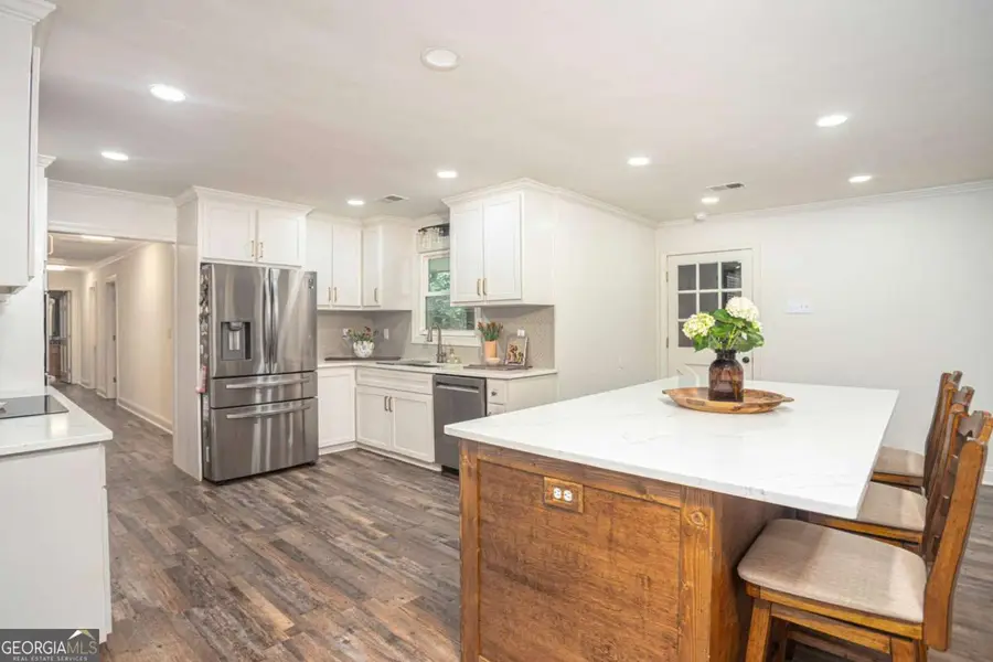 1776 Bear Cave Sw, Lilburn, GA 30047 - Image #3