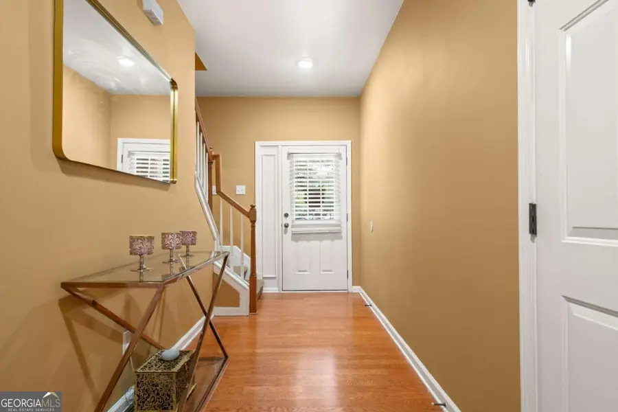 1729 Ridenour Parkway Nw #1, Kennesaw, GA 30152 - Image #2