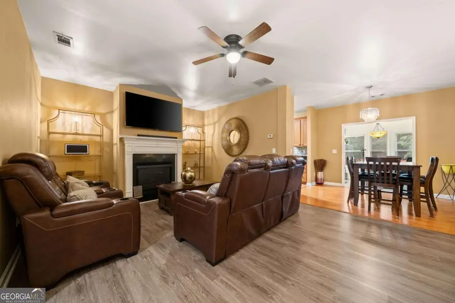 1729 Ridenour Parkway Nw #1, Kennesaw, GA 30152 - Image #3