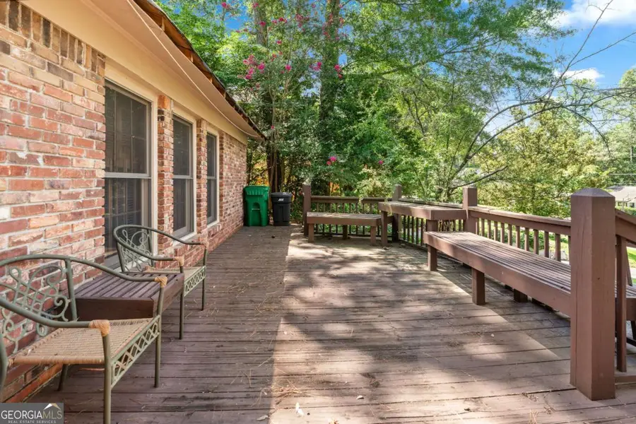 2255 Meadowvale Drive Ne, Atlanta Decatur, GA 30345 - Image #3