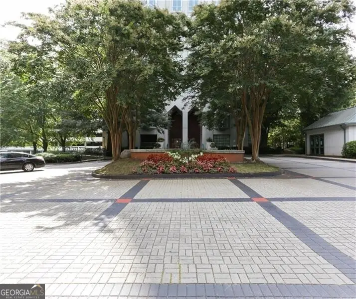 2870 Pharr Court South Nw #1408, Atlanta, GA 30305 - Image #3