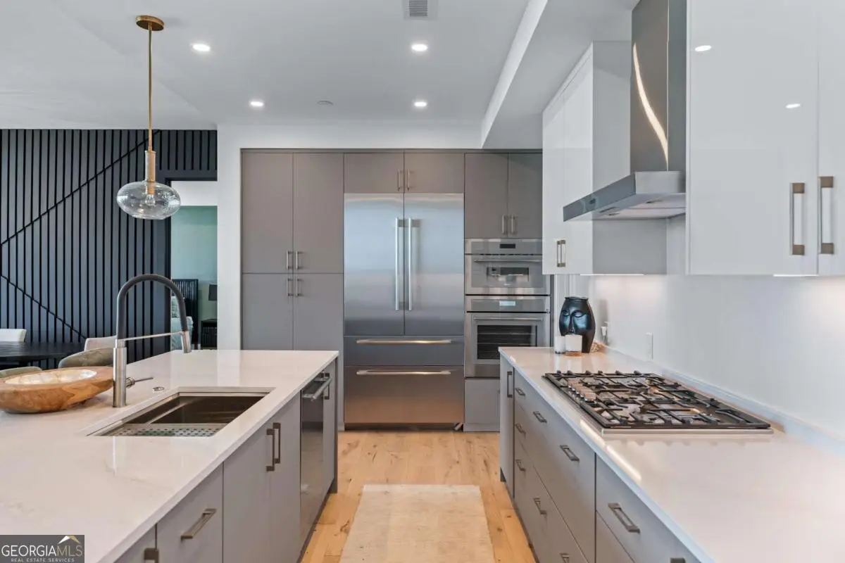 2425 Peachtree Road Ne #1211, Atlanta, GA 30305 - Image #1