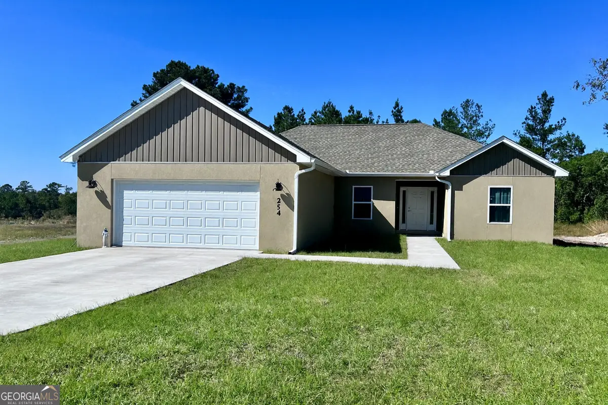 254 Satilla Sands Drive, Waynesville, GA 31566 - Image #1