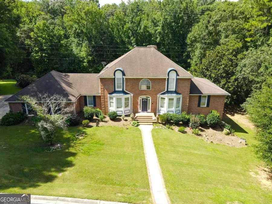 1102 Timber Glen Court Sw, Lilburn, GA 30047 - Image #3