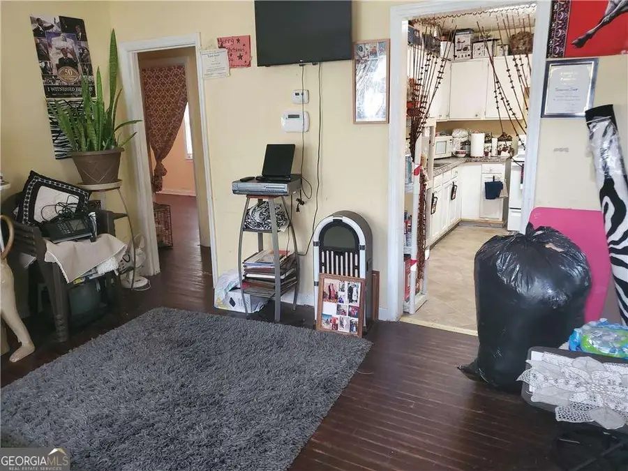 323 Camfield Court Sw, Atlanta, GA 30310 - Image #3