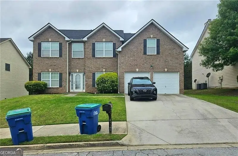 4925 Locherby Drive, Fairburn, GA 30213 - Image #1