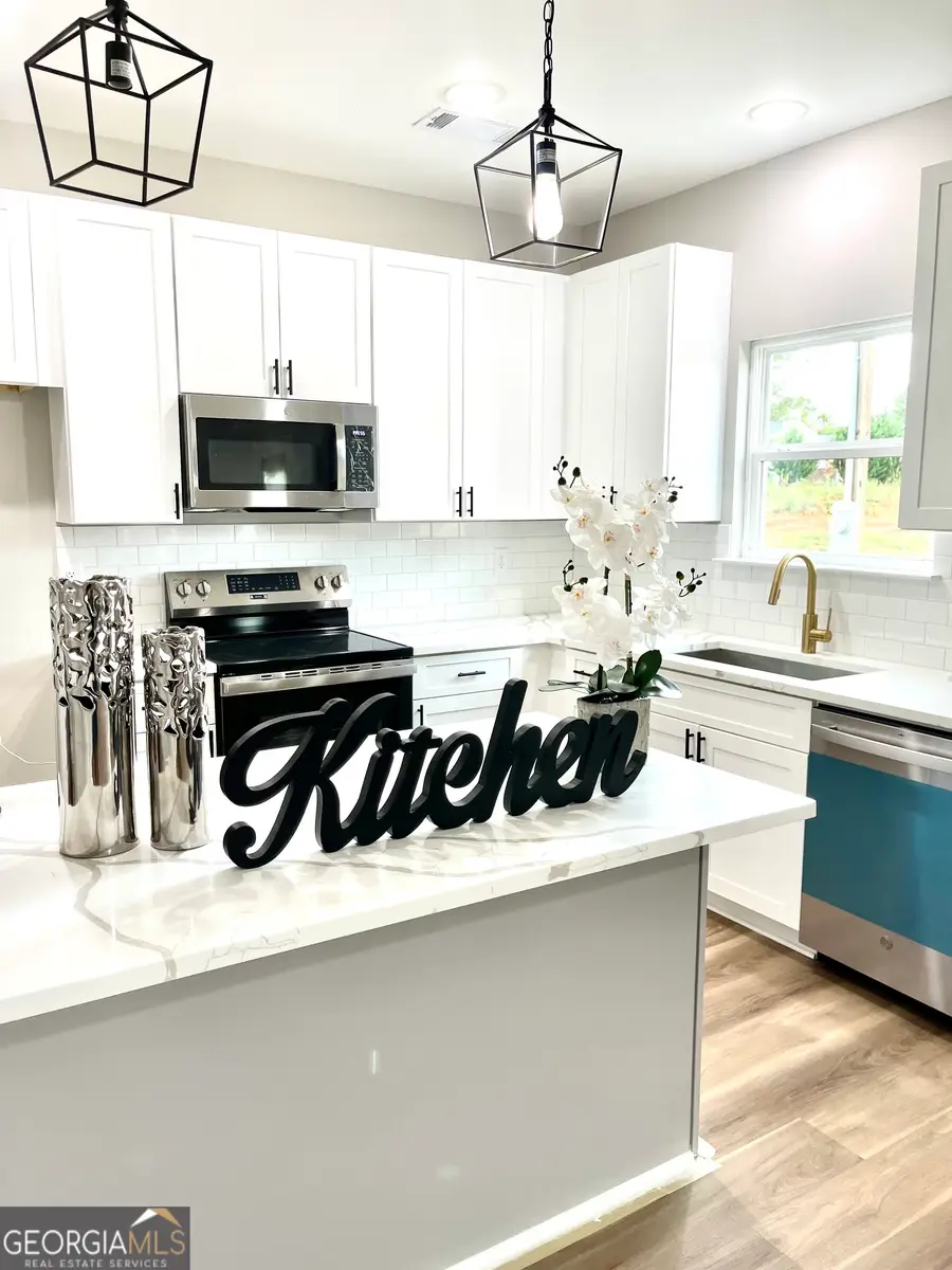 56 Harriet Drive, Lavonia, GA 30553 - Image #3