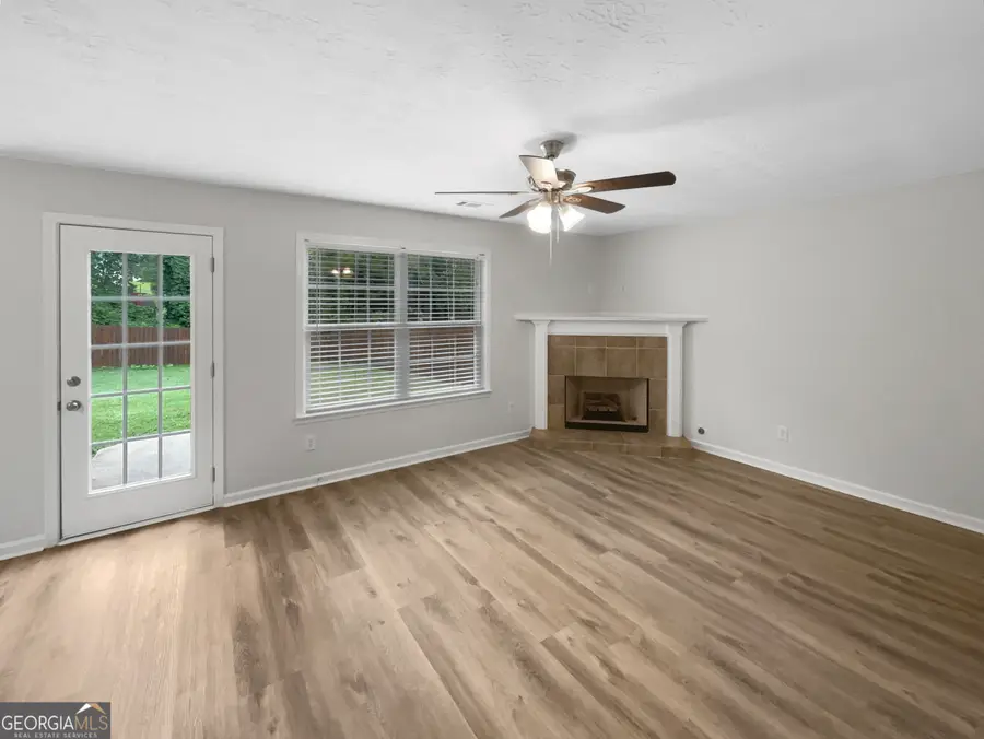 4107 Round Stone Trail, Snellville, GA 30039 - Image #3