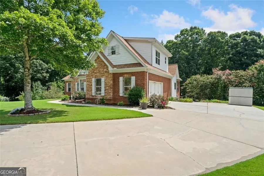 2200 Spruce Lake Drive, Dacula, GA 30019 - Image #3