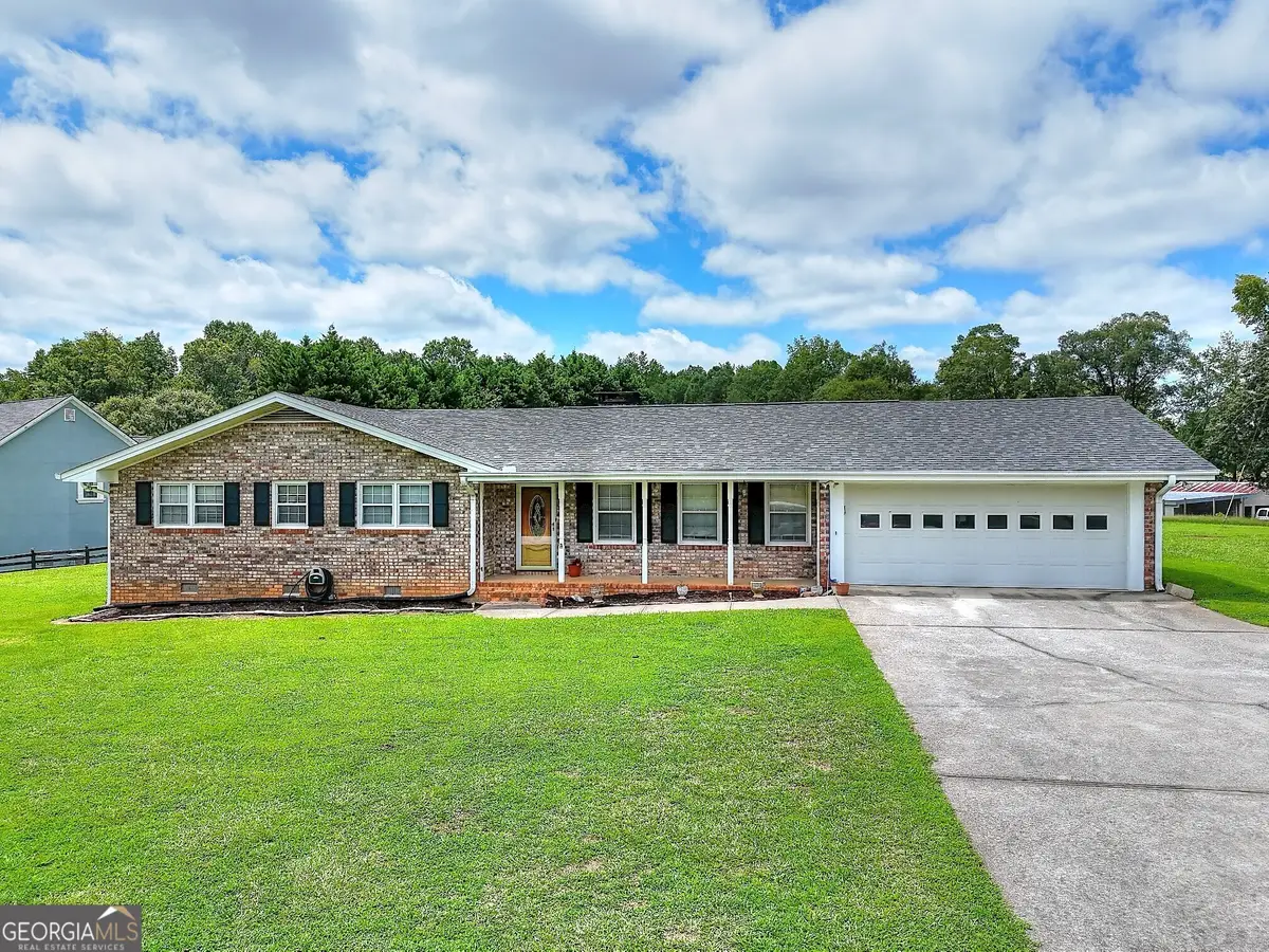 1735 Knight Circle, Loganville, GA 30052 - Image #1