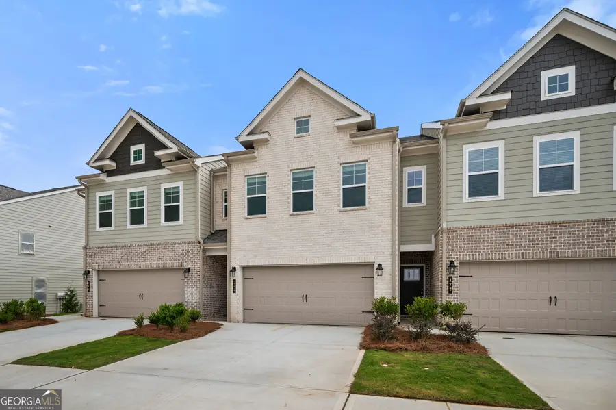 180 Abbotts Crossing Circle, Conyers, GA 30094 - Image #2