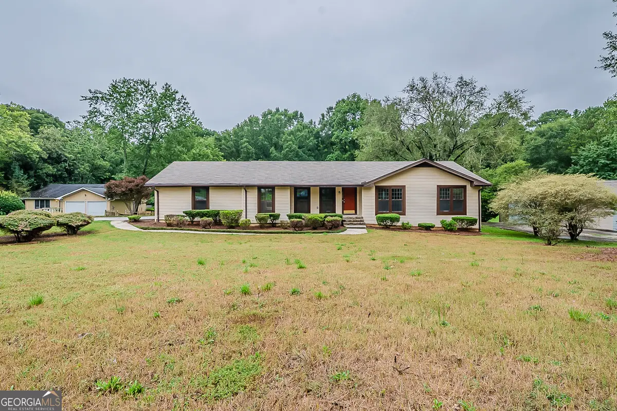 4909 Woodhurst Way, Stone Mountain, GA 30088 - Image #1