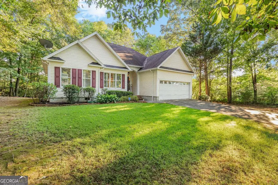 137 Hunters Trail, Calhoun, GA 30701 - Image #2
