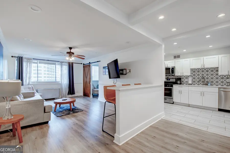 215 Piedmont Avenue Ne #APT 708, Atlanta, GA 30308 - Image #2