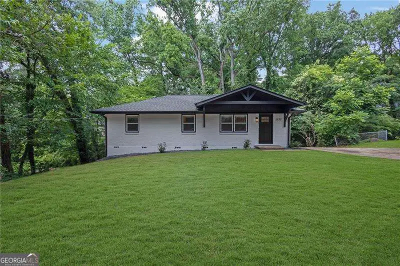 1733 Hollyhock Terrace, Decatur, GA 30032 - Image #3