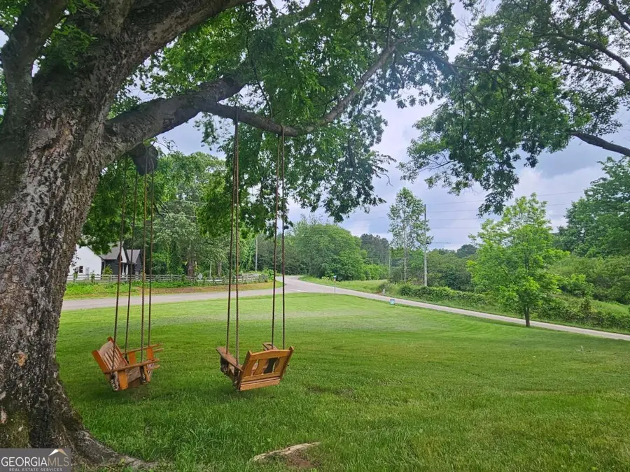 9351 Henderson Mountain Road, Fairmount, GA 30139 - Image #3