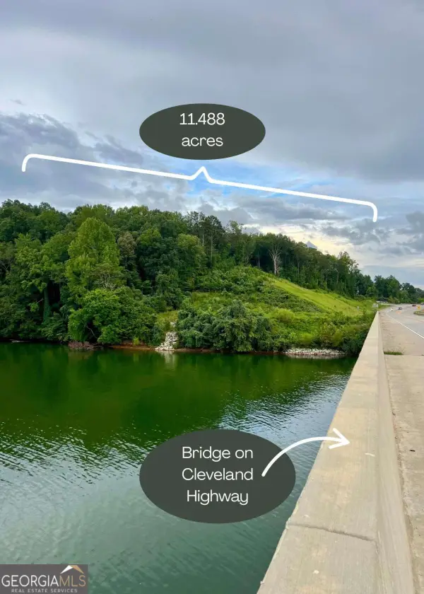 3211 Lakeview Street, Gainesville, GA 30506