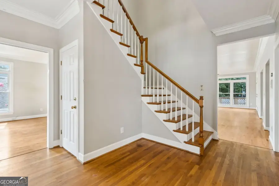 959 Laurel Springs Lane Sw, Marietta, GA 30064 - Image #2