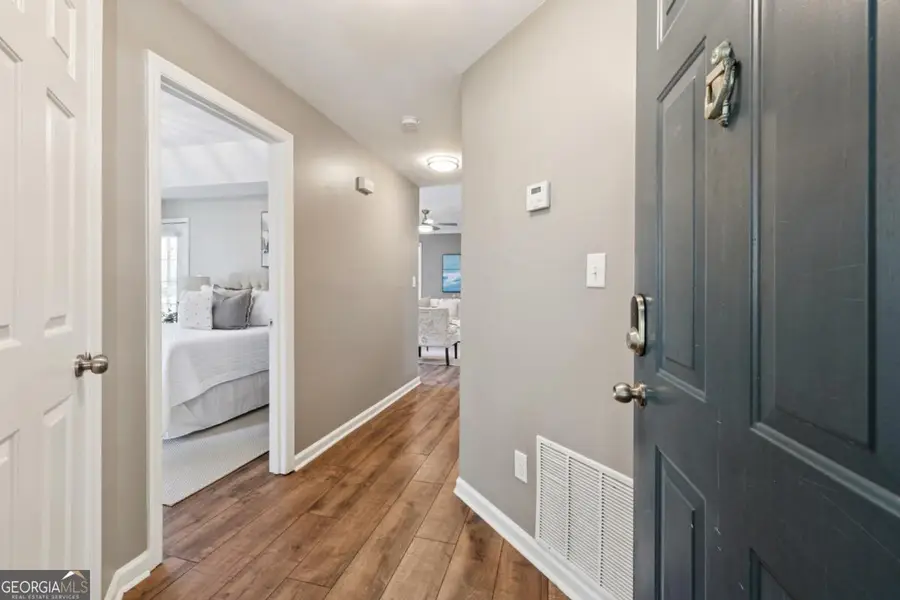 1037 Mcgill Park Avenue Ne, Atlanta, GA 30312 - Image #2