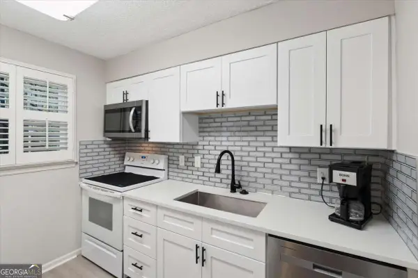 6700 Roswell Road #31B, Atlanta, GA 30328