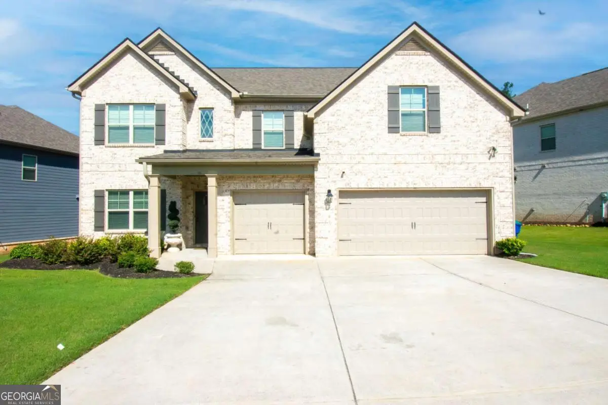 5676 Wyncreek Circle Sw, Atlanta, GA 30331 - Image #1