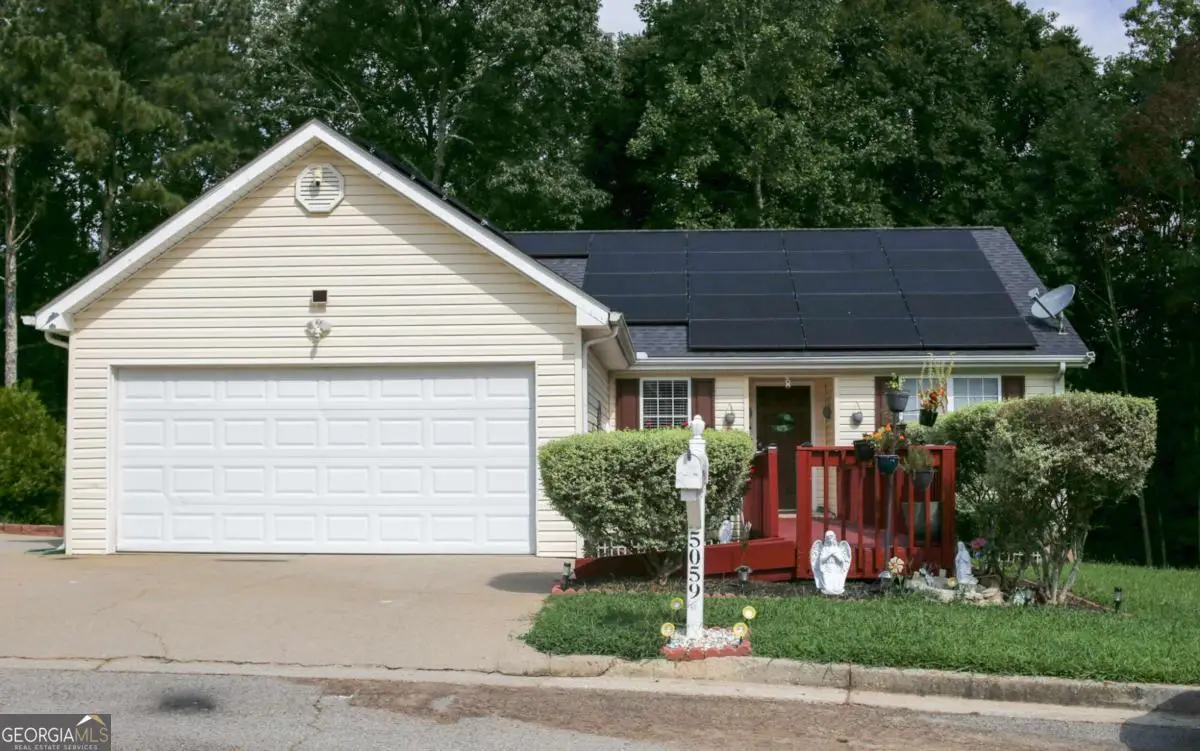 5059 Lancashire Court, Flowery Branch, GA 30542 - Image #1