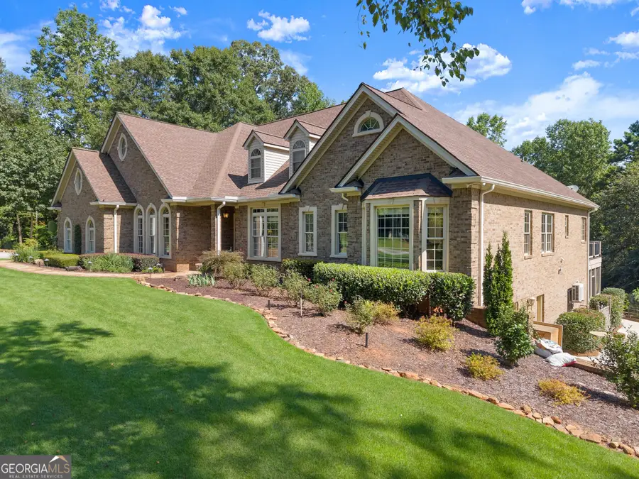 715 Antrim Glen Road, Hoschton, GA 30548 - Image #2