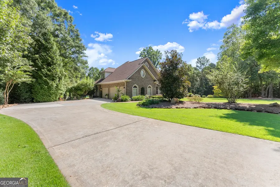 715 Antrim Glen Road, Hoschton, GA 30548 - Image #3