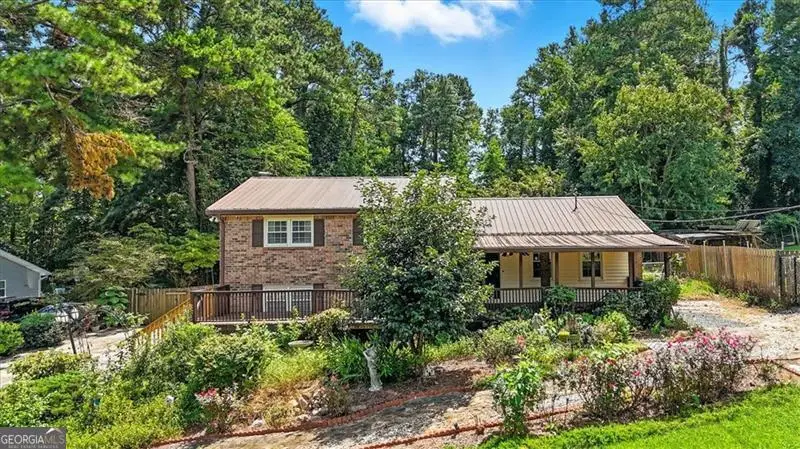 5725 Macedin Drive, Douglasville, GA 30135 - Image #1