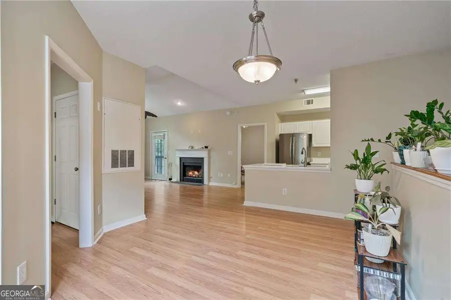 1203 Vinings Forest Lane Se #12, Smyrna, GA 30080 - Image #2