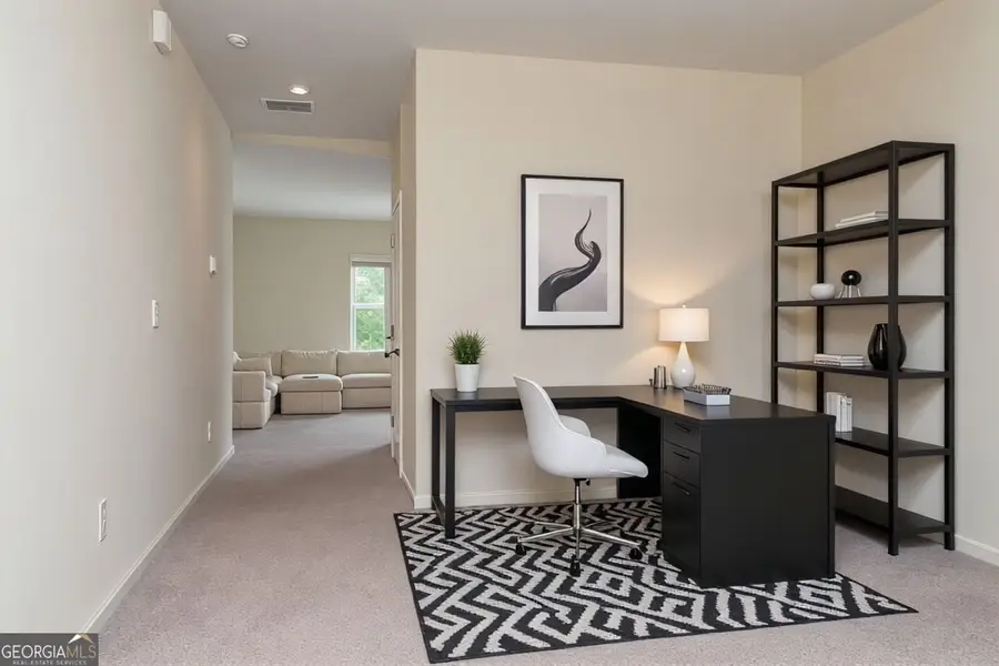 290 Hyde Park, Winder, GA 30680 - Image #3