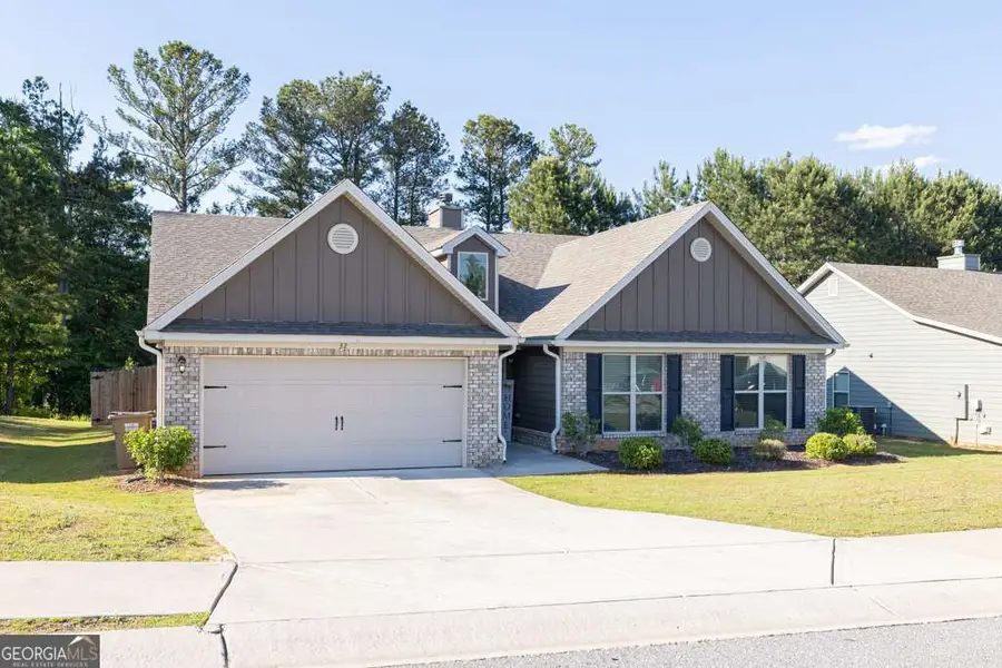 32 Livingston Court, Winder, GA 30680 - Image #2
