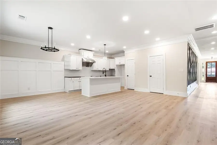 1667 Wellborn Road, Lithonia, GA 30058 - Image #2