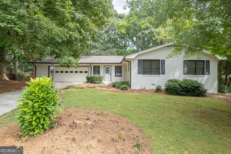 1586 Kings Road, Marietta, GA 30062 - Image #2
